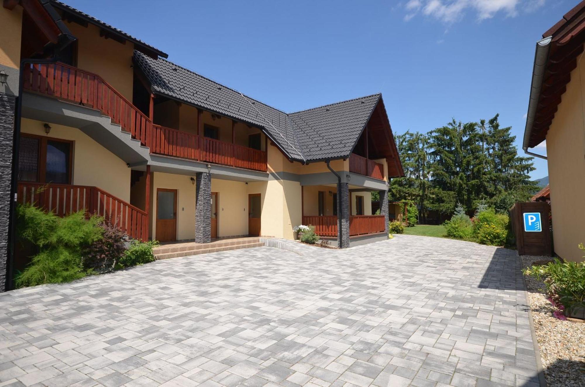 Apartmany Best I. Bešeňová المظهر الخارجي الصورة